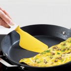 Joseph Joseph Elevate™ Egg Spatula