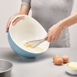 Joseph Joseph Tilt™ Mixing Bowl