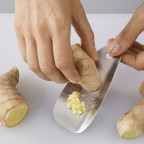 Joseph Joseph Shred-Line™ Garlic & Ginger Grater