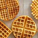 Roller Grill Professional Electric Waffle Iron - Round (GES 70)