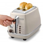 DeLonghi Icona Vintage Series Toaster (CTOV2103 DolceVita White)